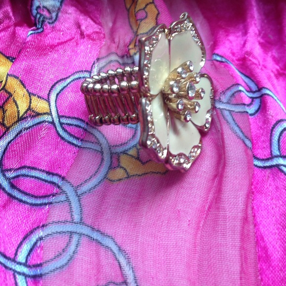 🌸flower ring - Picture 2 of 2