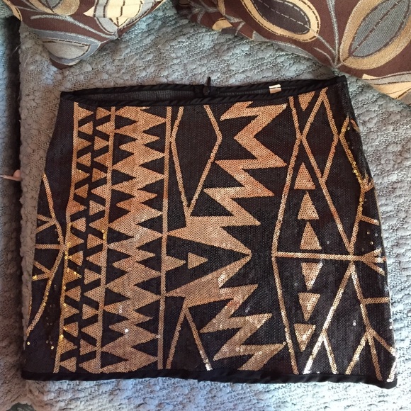 Tyche Sequence Skirt