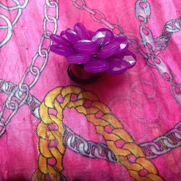 Purple flower ring 💜 - Picture 2 of 2