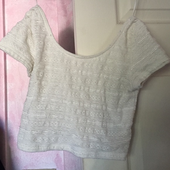 Cute White Aero Crop Top