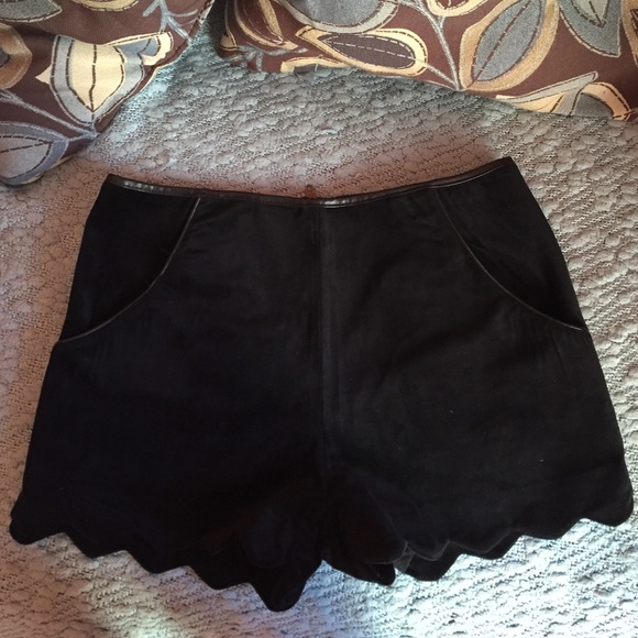 Very J Black Velvet Shorts [zipper on back]
