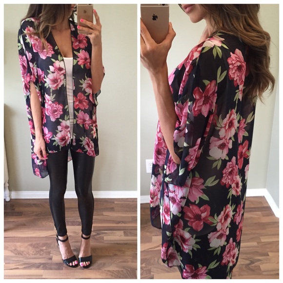 Sold β’ Black Floral Kimono - Picture 3 of 4