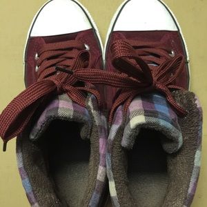 译文
Because I'm not suitable for shoes