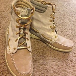 Sperry boots