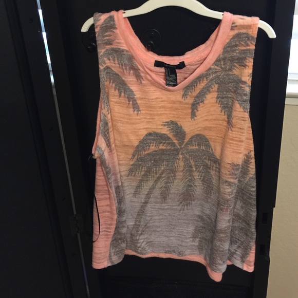 Teen's Beach Tank Top EUC