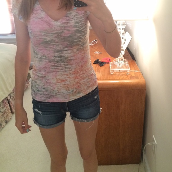 Multi colored tee - Picture 2 of 2