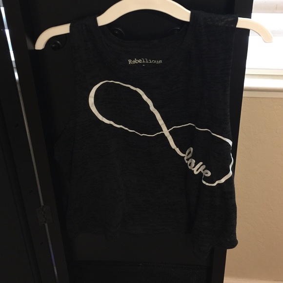 Teens  Cropped Tank Top EUC