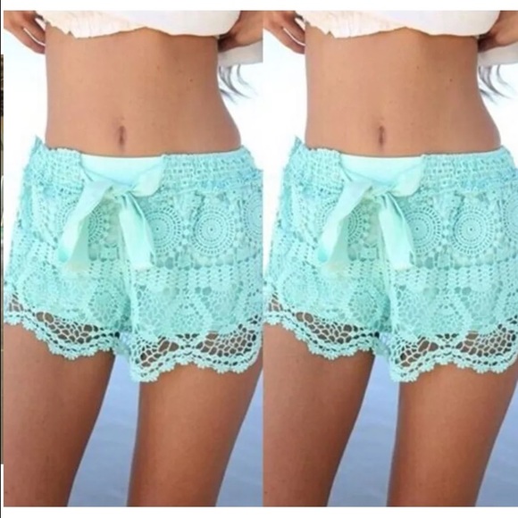 REDUCED Mint Blue crotchet shorts 💙