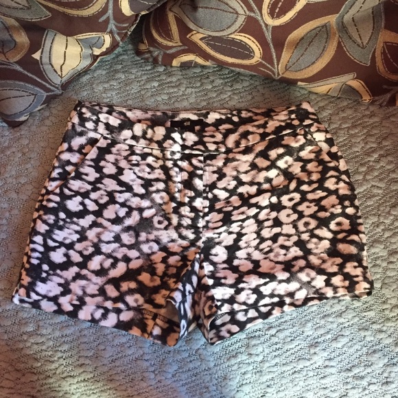 H&M Print Shorts