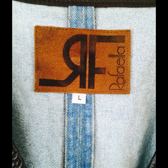 Classic Denim Vest - Picture 3 of 3