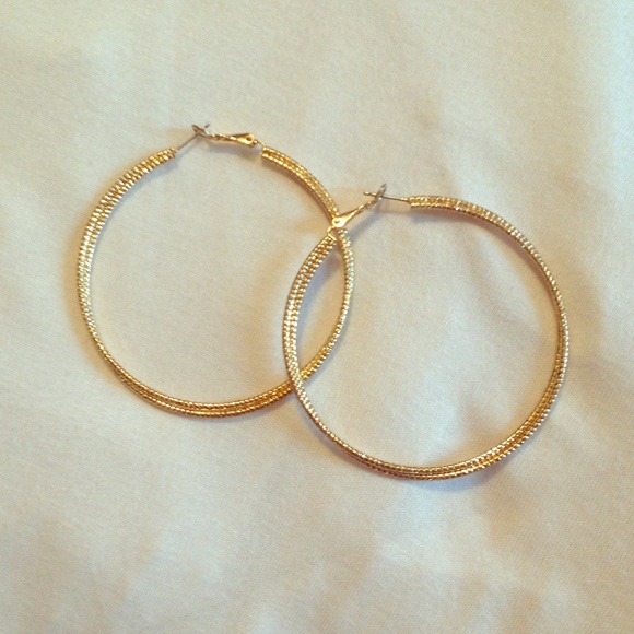 Claire's Accessories Gold Hoop Earrings Never Worn Poshmark
