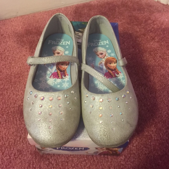 Shimmer Mary Jane like FROZEN shoes