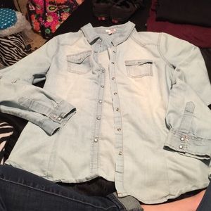 Button up light denim shirt!