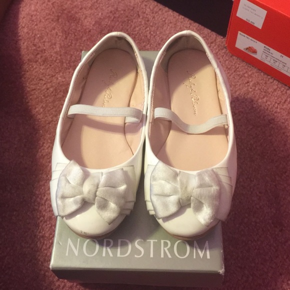 White MJ now white shoes