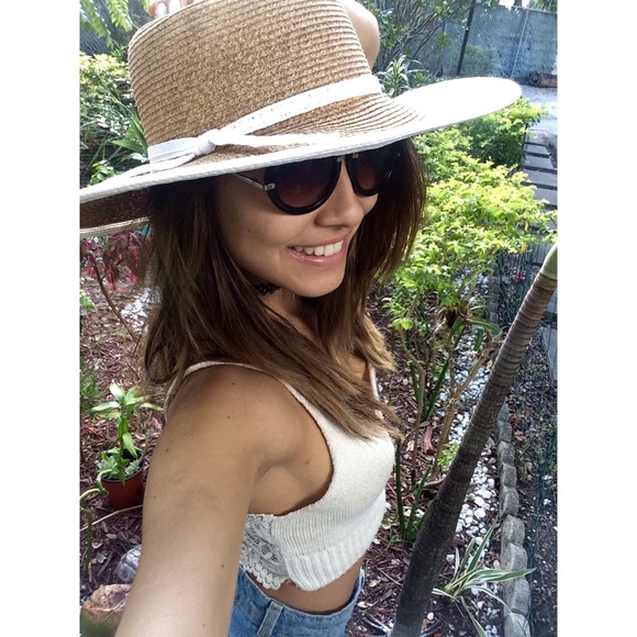 Beach hat