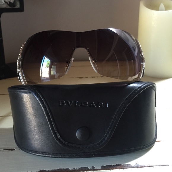 Bvlgari Sunglasses - Picture 2 of 2