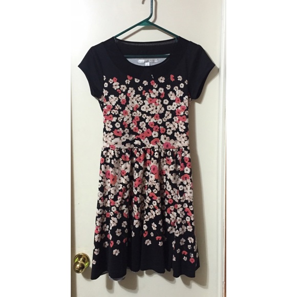 LC Lauren Conrad flower dress