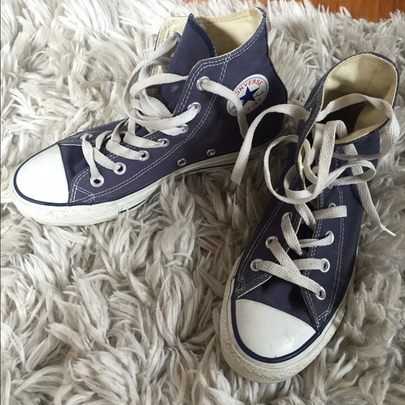 navy blue converse