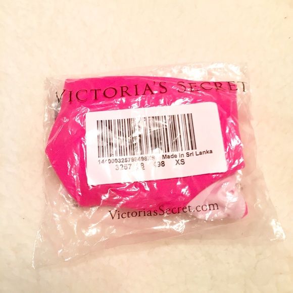 VS PINK Cheeky Bikini Bottoms NWT - Picture 2 of 4