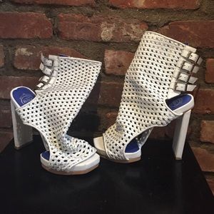 HANDMADE ibiza by jeffrey campbell white heels