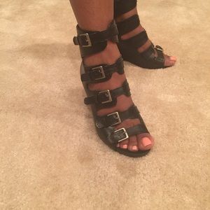 Black Madden Girl wedge heels size 7.5