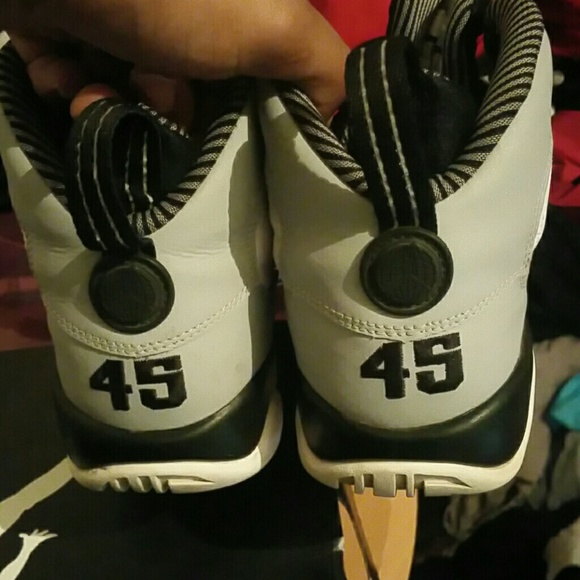 Jordan 9 Baron - Picture 2 of 4