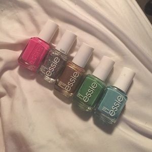 Essie lot!