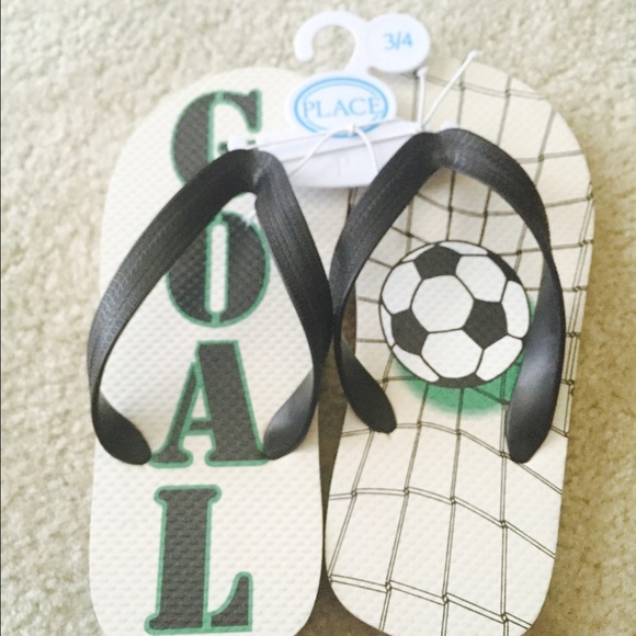Children's Place sandals youth 3/4 brand new