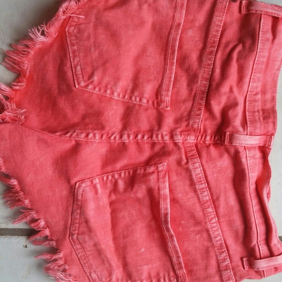 High waisted shorts - Picture 3 of 4