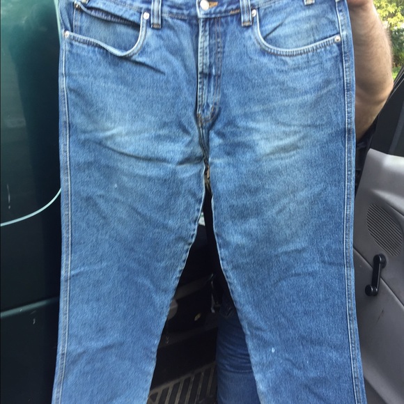 Men's jeans  new never used . All the sizes