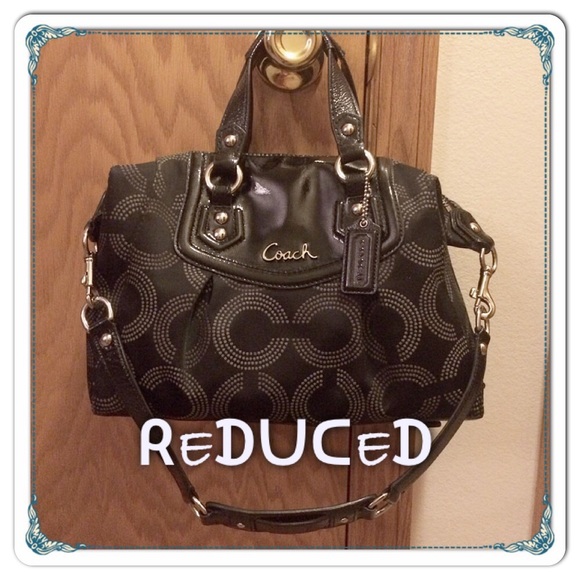 I'm going to be leaving Authentic Coach Bag Black