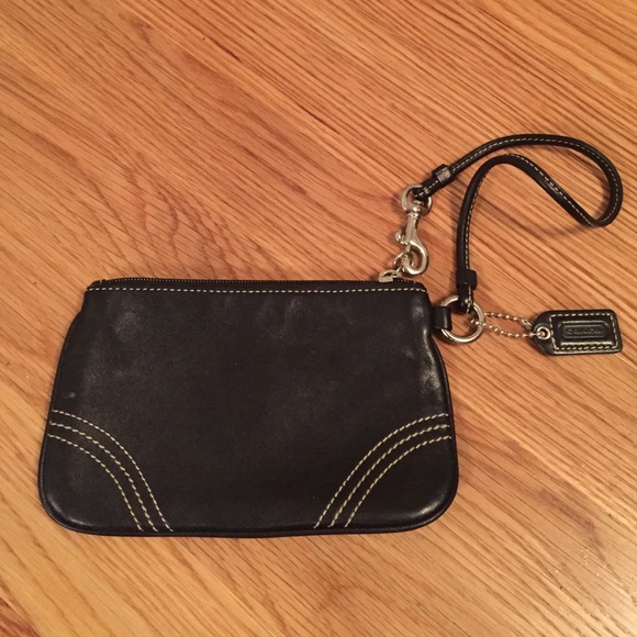 Black Leather Coach Wristlet Clutch