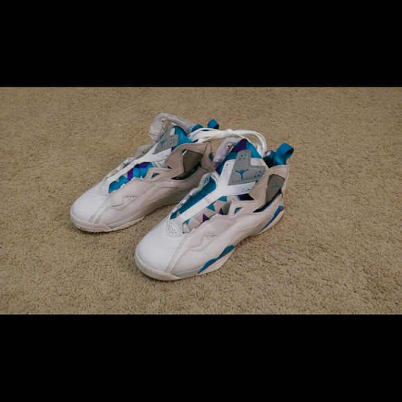 Jordan True Flights