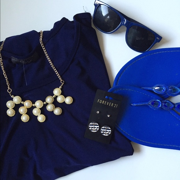 SOLD: 🆕Fun & Flirty Navy Dress! ✨ - Picture 2 of 2