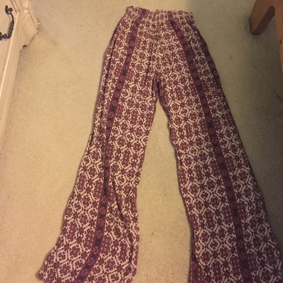 Brandy Melville Embroidered Pants