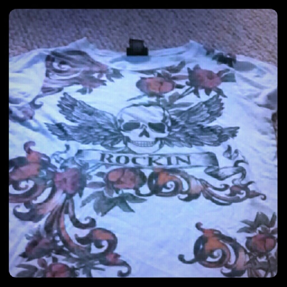 Rue 21 T-Shirt