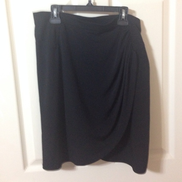 Black Michael Kors date night skirt