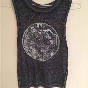 Distressed muscle tee