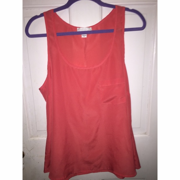 Coral Tank Top 🌺