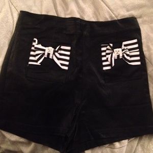 Too fast high waisted shorts