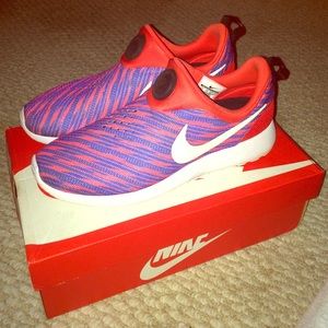 Nike (independence day) slip on Roshe Runs.