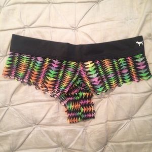 Extra Low Rise Cheekster