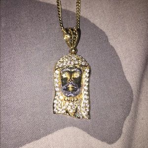 real 18k gold jesus piece with the chain.