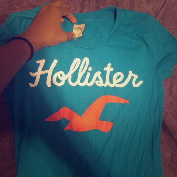 Blue Hollister shirt