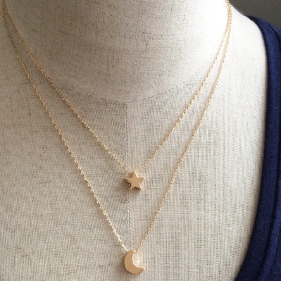 Bella B Jewelry - 🆕Gold moon bohemian necklace