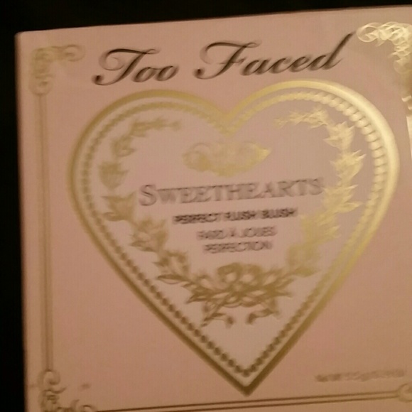 Too faced sweetheart