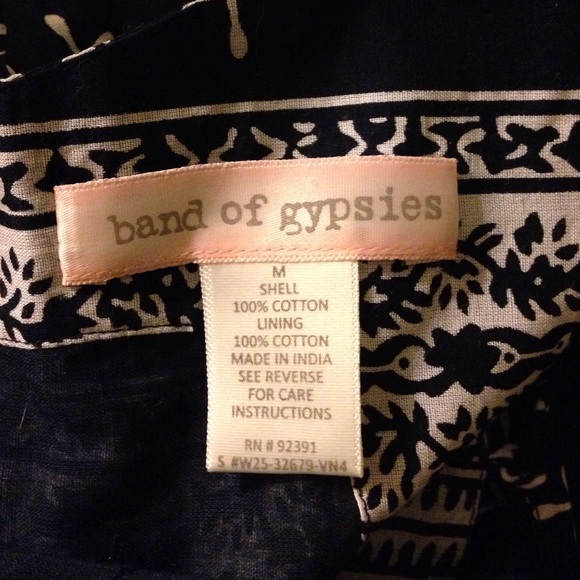 Band of Gypsies Navy & White, Lace-up back Dress - Picture 4 of 4