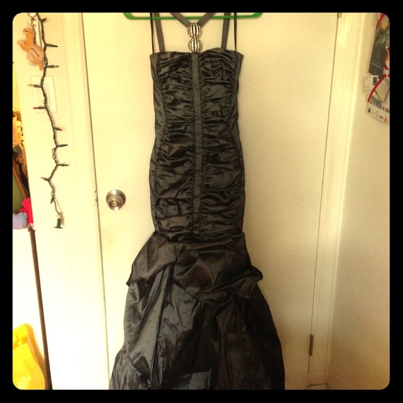 Jessica McClintock gray evening gown - Picture 1 of 3