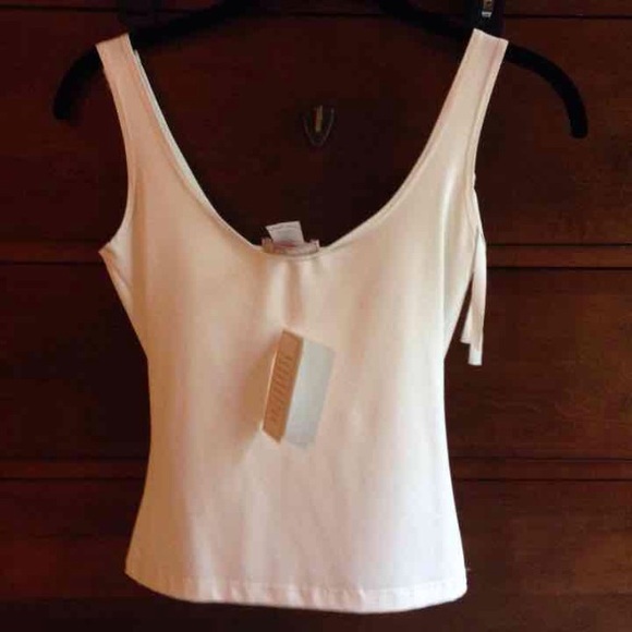 ☁️NWT White Tank S☁️ - Picture 3 of 4