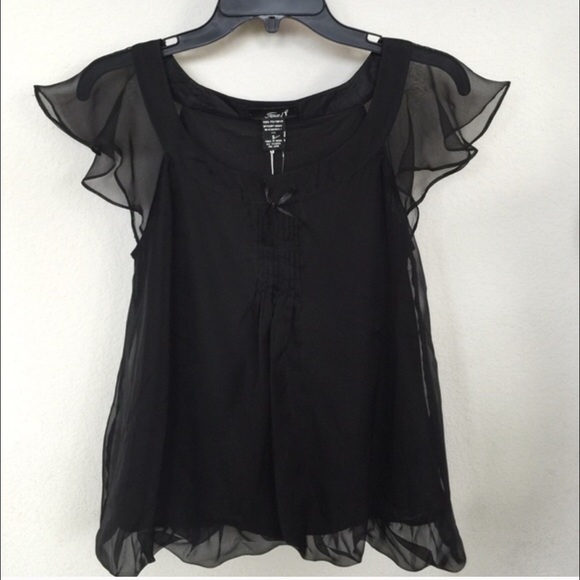 Tops - Black chiffon top